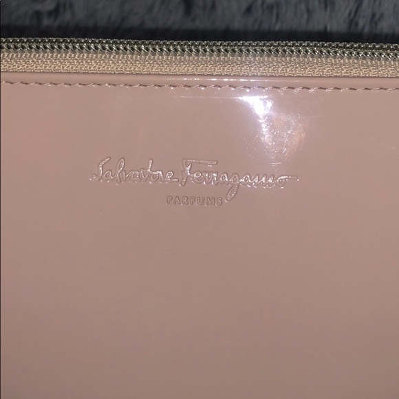 Salvatore Ferragamo Makeup 💄Bag - Picture 2 of 5